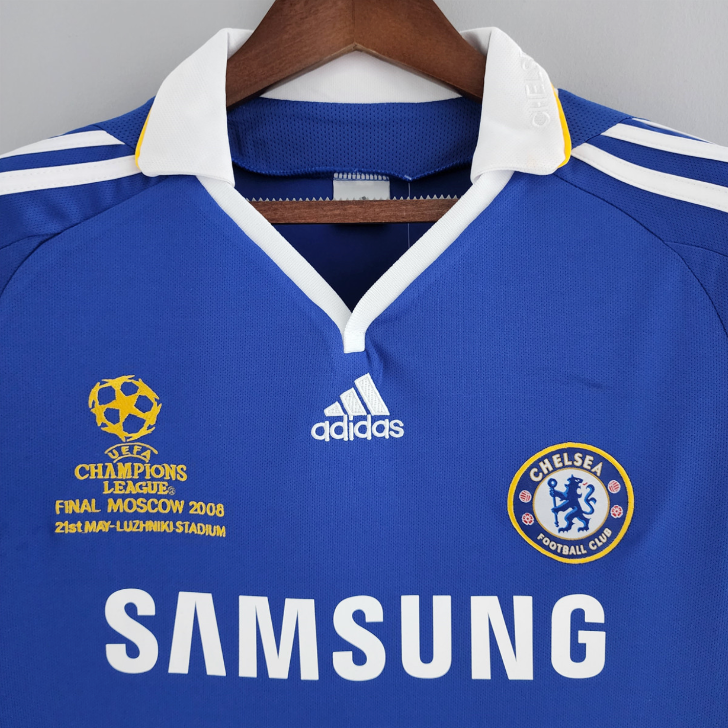 Retro 08/09 Chelsea home