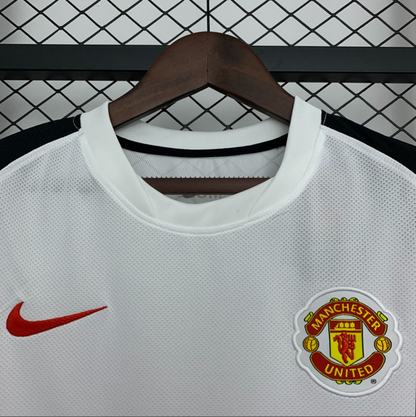Retro 2010/11 MU Away Jersey